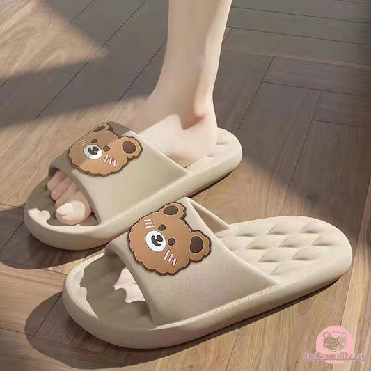 Cute Cartoon Bear Platform Slippers - Soft & Stylish Beach Sandals